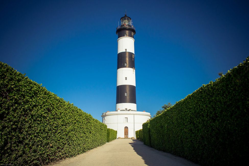 face-est-du-phare-de-Chassiron-à-saint-denis-d'oléron